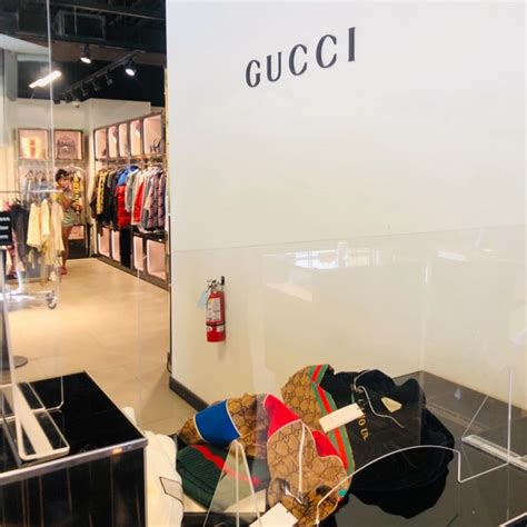 gucci foxtown|Mendrisio Outlet .